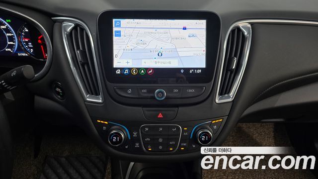 Chevrolet Korea Malibu — interior