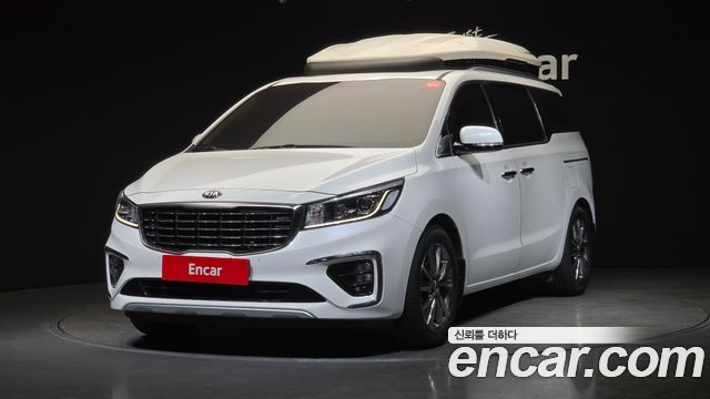 Kia Carnival — exterior