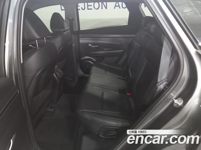 Hyundai Tucson — interior