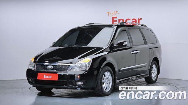 Kia Carnival — exterior