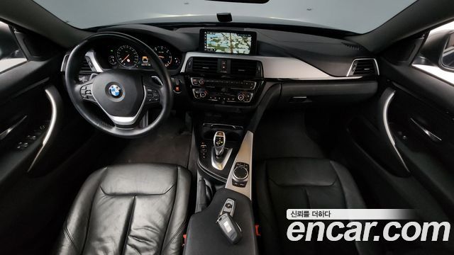 BMW 4 Series — interior