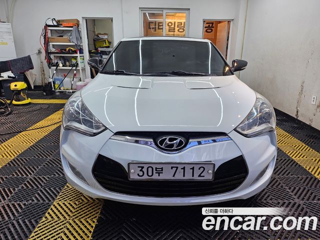 Hyundai Veloster — exterior