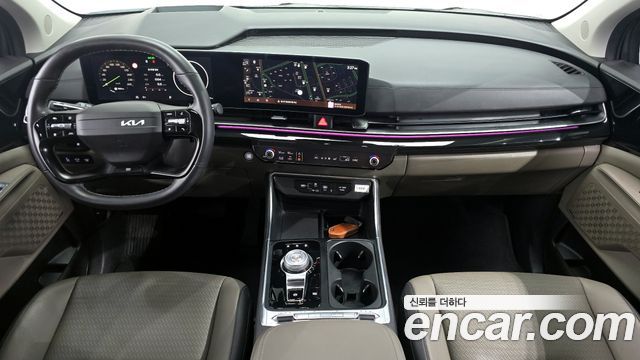 Kia Carnival — interior