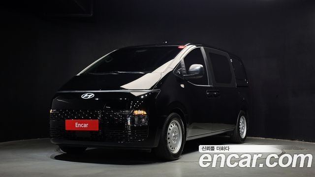 Hyundai Staria — exterior