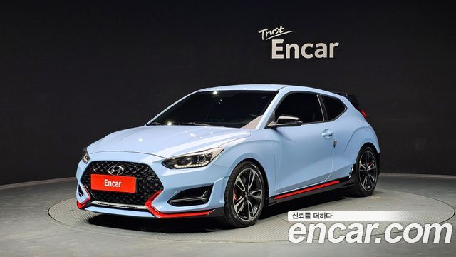 Hyundai Veloster — exterior