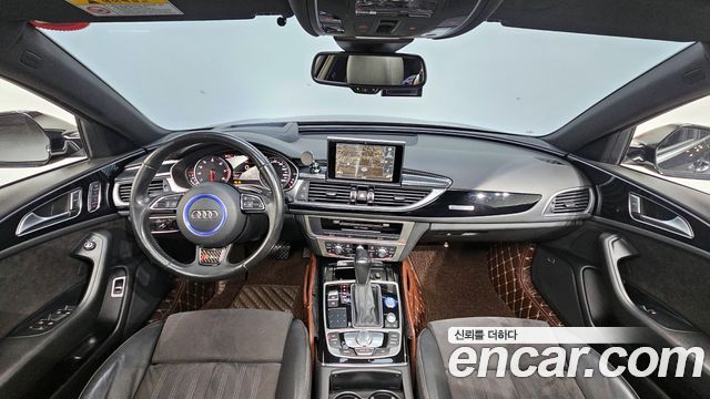 Audi A6 — interior