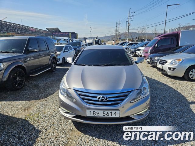 Hyundai Sonata — exterior