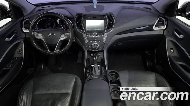 Hyundai Maxcruz — interior