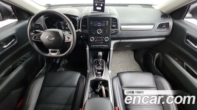 Renault Korea QM6 — interior