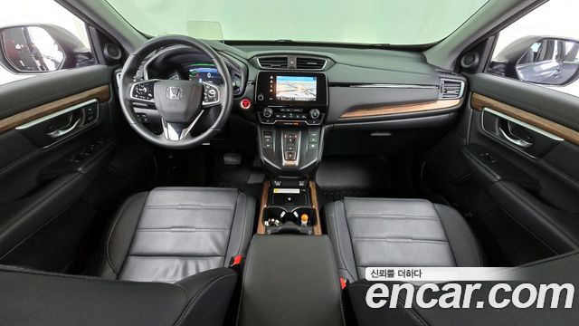 Honda CR-V — interior