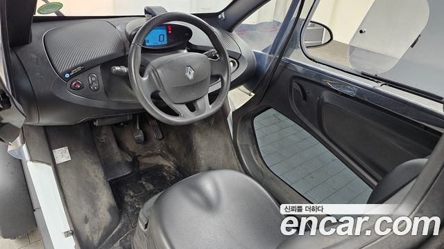 Renault Korea Twizy — interior