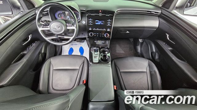 Hyundai Tucson — interior