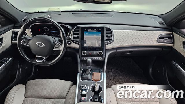 Renault Korea SM6 — interior
