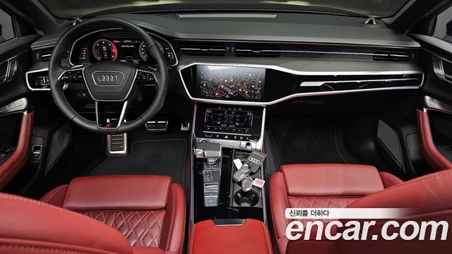 Audi S6 — interior