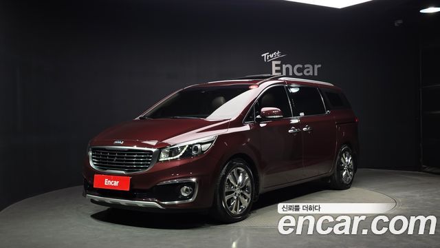 Kia Carnival — exterior