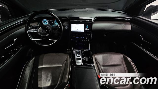 Hyundai Tucson — interior
