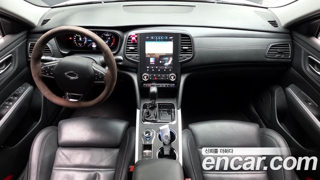 Renault Korea SM6 — interior