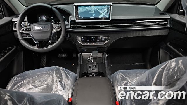KG Mobility Musso — interior