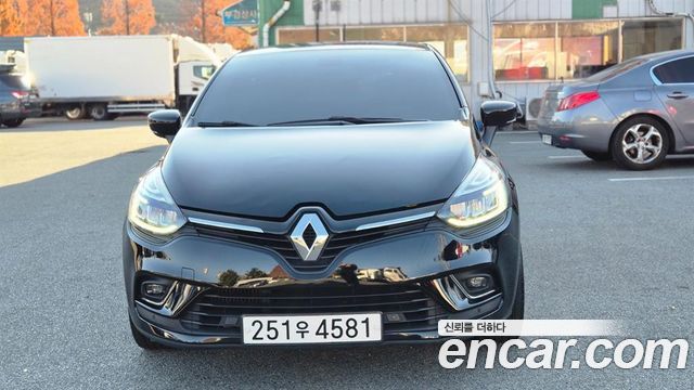 Renault Korea Clio — exterior