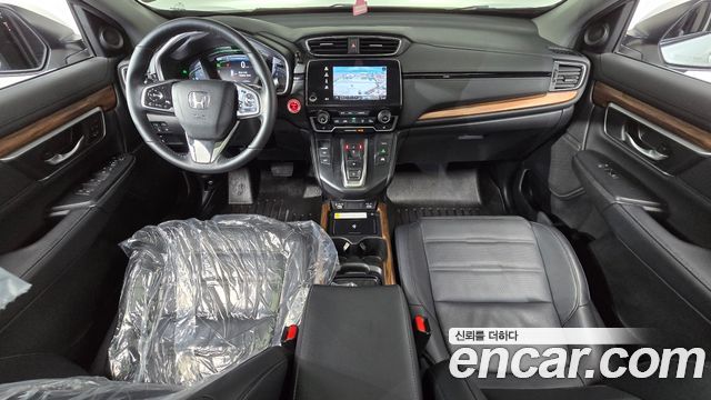 Honda CR-V — interior