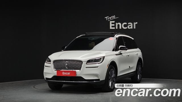 Lincoln Corsair — exterior