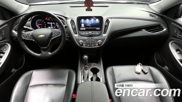 Chevrolet Korea Malibu — interior