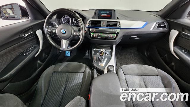 BMW 1 Series — interior