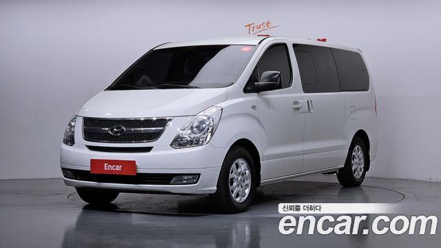 Hyundai Starex — exterior