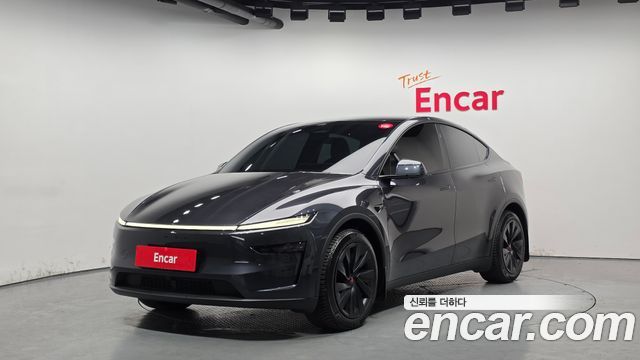 Tesla Model Y — exterior