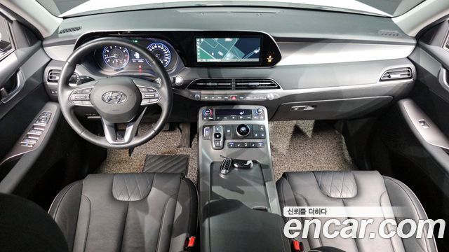 Hyundai Palisade — interior