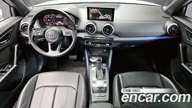 Audi Q2 — interior