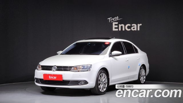 Volkswagen Jetta — exterior