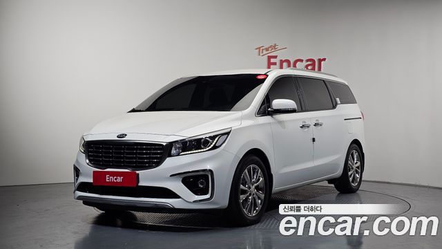 Kia Carnival — exterior