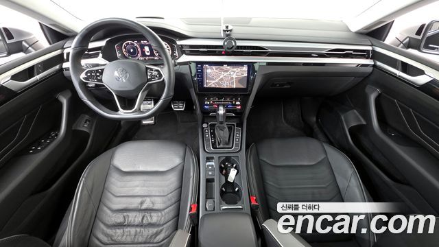 Volkswagen Arteon — interior