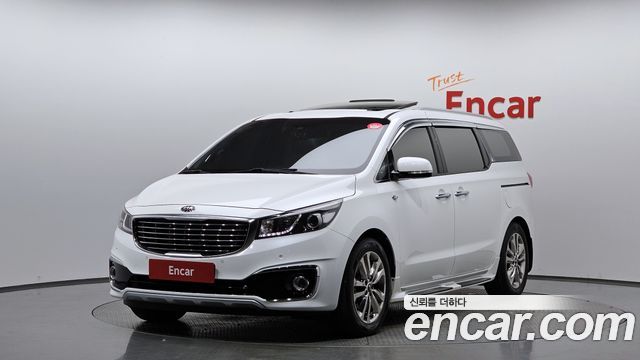 Kia Carnival — exterior