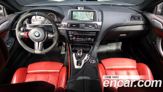 BMW M6 — interior