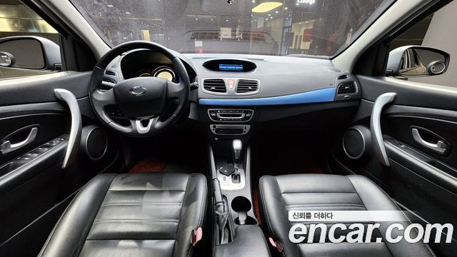 Renault Korea SM3 — interior
