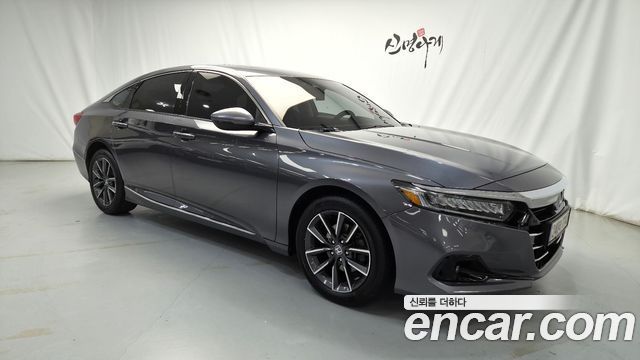 Honda Accord — exterior
