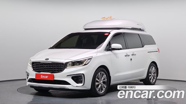Kia Carnival — exterior