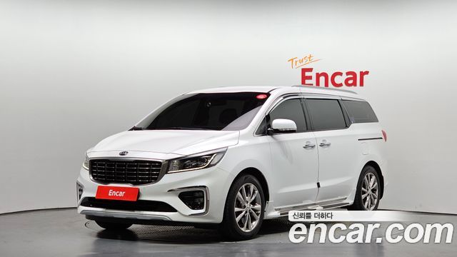 Kia Carnival — exterior