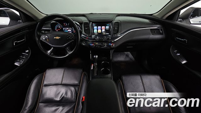 Chevrolet Korea Impala — interior