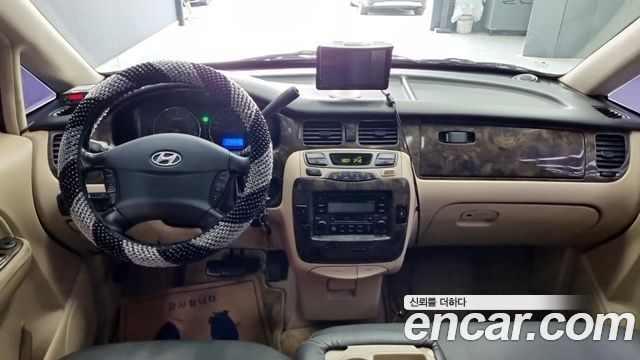 Hyundai 트라제 XG — interior