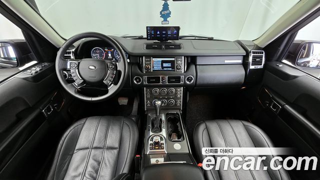 Land Rover Range Rover — interior
