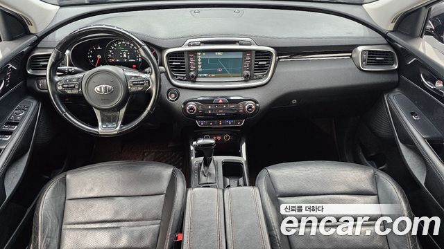 Kia Sorento — interior