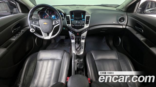 Chevrolet Korea Cruze — interior