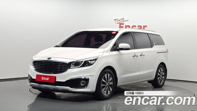 Kia Carnival — exterior