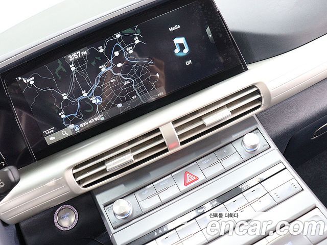 Hyundai Nexo — interior