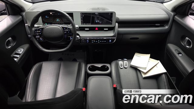 Hyundai IONIQ 5 — interior