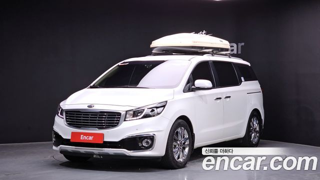 Kia Carnival — exterior