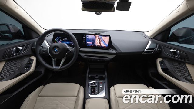 BMW 2 Series — interior